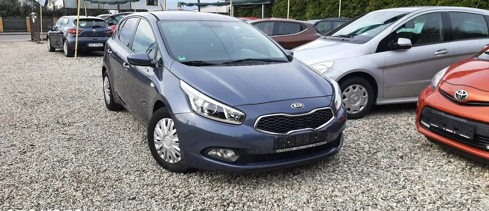 golina Kia Ceed cena 31500 przebieg: 146000, rok produkcji 2012 z Golina